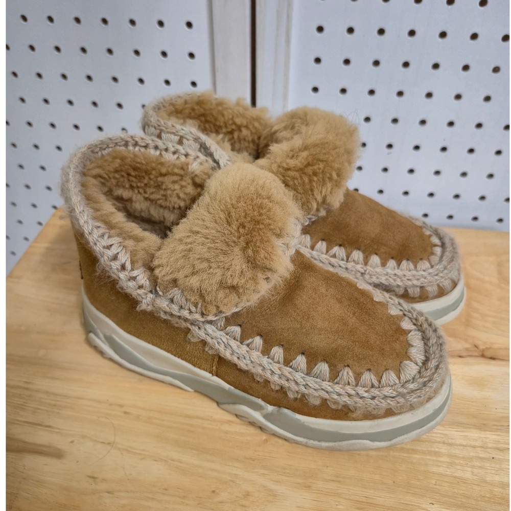 Mou Eskimo Sneaker Boots Tan Suede Sheepskin Lined Stitch Ankle Boots Size 6